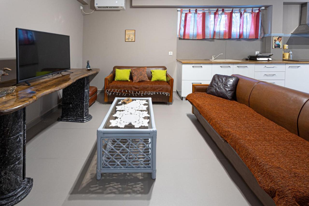 Cosy Apartment Near Karfas Beach Exterior photo